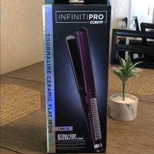 Hair iron brand new